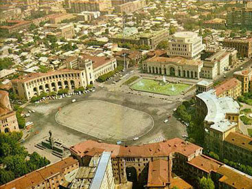 Эксперт: власти Армении вынуждают выходить на площади