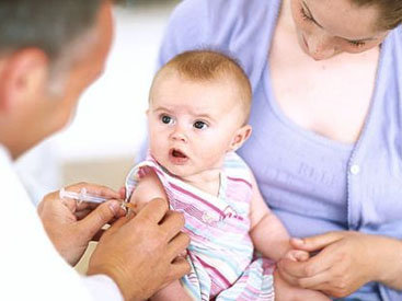 В Азербайджане пройдет массовая вакцинация детей