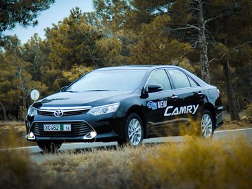 Первый в Азербайджане тест-драйв новой Toyota Camry - ФОТО