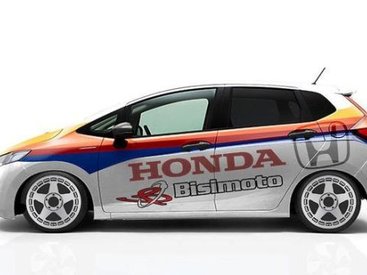 Honda покажет шесть тюнингованных компактвэнов