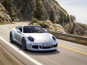 Porsche 911 Carrera GTS стал мощнее - ФОТО