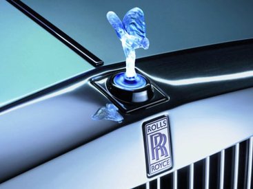 Самый мощный Rolls-Royce сделают еще мощнее - ФОТО