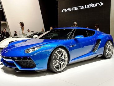 Электромобиль Lamborghini сразил парижскую публику - ФОТО
