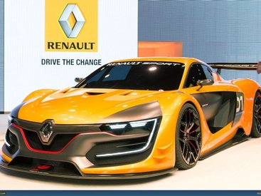 Renault вывела на трек купе с мотором от Nissan GT-R