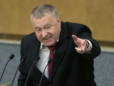 Жириновский требует уволить Канделаки из-за «оскорбления русских»