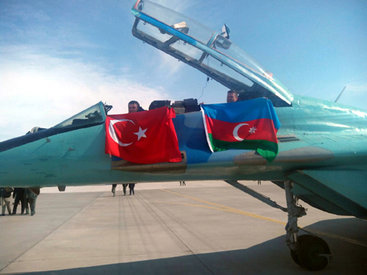 Истребители ВВС Азербайджана участвуют в учениях в Турции - ОБНОВЛЕНО - ФОТО