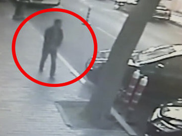 Позорный поступок мужчины в Баку попал на камеру - ВИДЕО