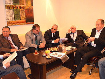 Mətbuat Şurasında qəzet yayımı ilə bağlı vəziyyət araşdırılıb – FOTO