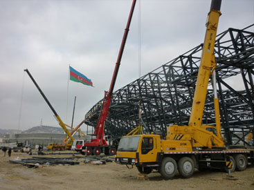В Баку завершилась установка крыши в комплексе, где может пройти "Евровидение" - ФОТО