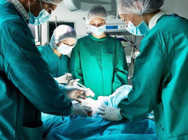 Российские врачи забыли в ноге пациента салфетку