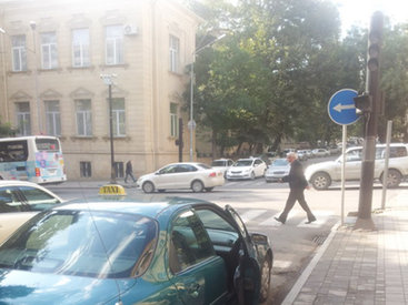 Электронные светофоры в центре столицы дали сбой - ФОТО