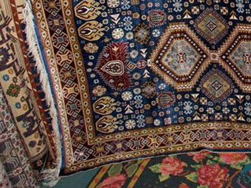 Азербайджанские ковры очаровали англичан - ФОТО