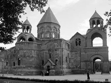 "Историческая призма": 1940-50 гг. Как армянская церковь лоббировала отторжение Карабаха от Азербайджана