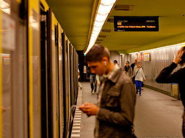 Bakı metrosundakı 10 tip - FOTO