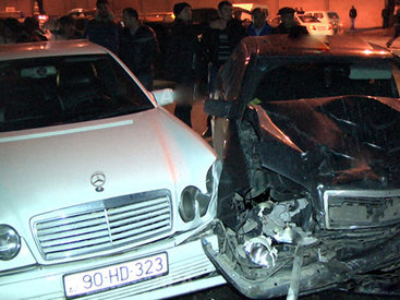 Цепная авария в Баку: есть пострадавшие