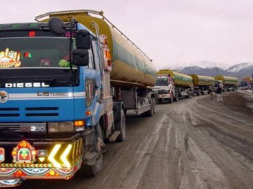 Российские грузовики пересекли границу Украины