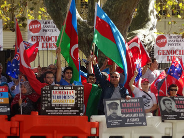 Азербайджанцы Австралии провели акцию "Скажи "стоп" армянской лжи" - ФОТО