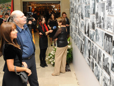 На Творческой сцене ÜNS состоялся вечер памяти, посвященный 80-летнему юбилею мэтра азербайджанского кино Расима Оджагова - ФОТО