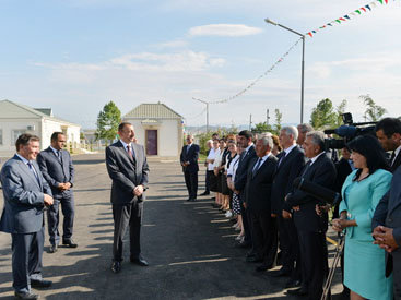 Президент Ильхам Алиев:" Сегодня в любом уголке Азербайджана каждый гражданин живет спокойно, чувствует себя очень уверенно" - ОБНОВЛЕНО - ФОТО