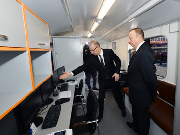 Президент Ильхам Алиев ознакомился с новыми поездами Бакинского метрополитена - ФОТО - ВИДЕО