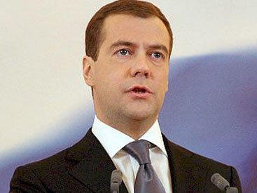 Премьер РФ рассказал о Давосе, рейтинге министров и "Акте Магнитского"