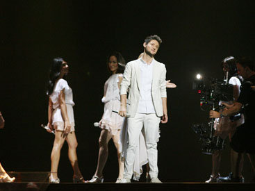 Дуэт Eldar & Nigar провел последнюю репетицию перед полуфиналом "Евровидения 2011" - ФОТО - ВИДЕО