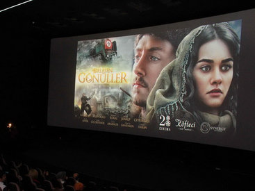 В премьере фильма в кинотеатре "28 Cinema" приняли участие известные турецкие актеры - ФОТО