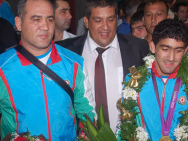 Фирдовси Умудов: "Азербайджанские борцы показали высокий профессиональный уровень на Олимпиаде"
