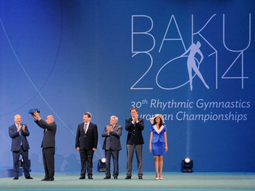Баку передал флаг Европейского союза гимнастики Минску - ФОТО - ВИДЕО