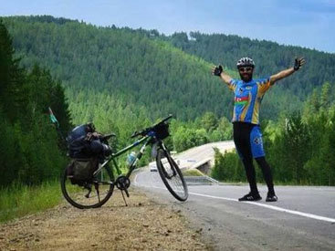 Путешественник Рамиль Зиядов совершает уникальный велопробег - ФОТО
