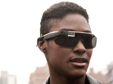 Производство очков Google Glass отдадут Motorola