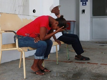 В Либерии обстреливают бегущих из зараженных Эболой районов