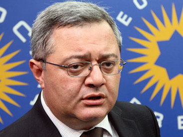 Спикер грузинского парламента обсудил с генсеком ОБСЕ ситуацию в Карабахе
