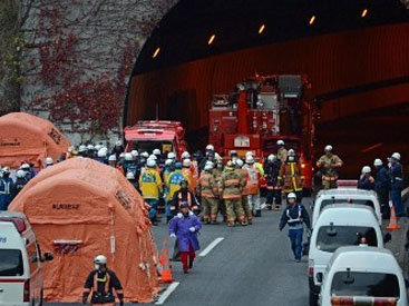 В Китае обвалился тоннель: под завалами остались люди