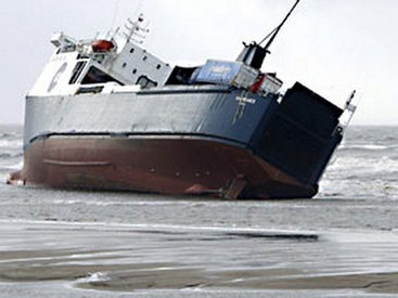 Норвежское судно терпит бедствие в Баренцевом море