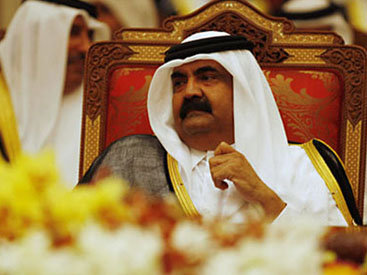 Эмир Катара официально передал власть сыну