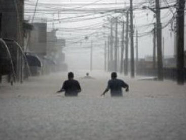 От шторма на Филиппинах погибли уже 6 человек