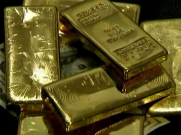 В желудке индийца нашли 12 слитков золота