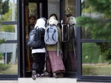 В лицеях Люксембурга ученицам разрешат носить чадру