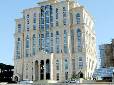 ЦИК Азербайджана обнародовал данные о выдвижении зарегистрированных кандидатов в депутаты и их политической принадлежности