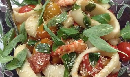 Ужин в азиатском стиле: салат с морепродуктами - Пошаговый рецепт - ФОТО