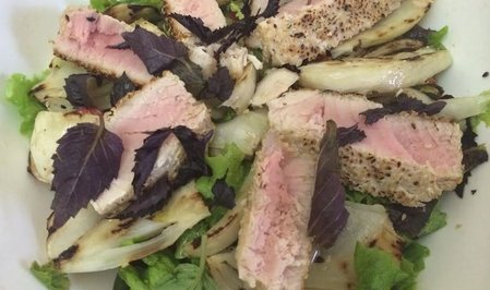Теплый салат с тунцом и фенхелем - Пошаговый рецепт - ФОТО