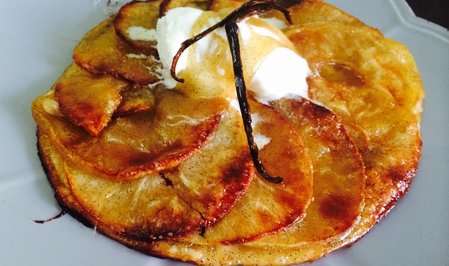 Яблочный пирог с карамельным соусом - Пошаговый рецепт - ФОТО