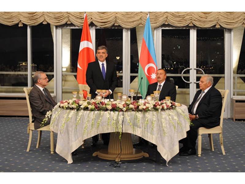 Президент Ильхам Алиев: "Возможности влияния Турции и Азербайджана расширяются" - ОБНОВЛЕНО - ФОТО