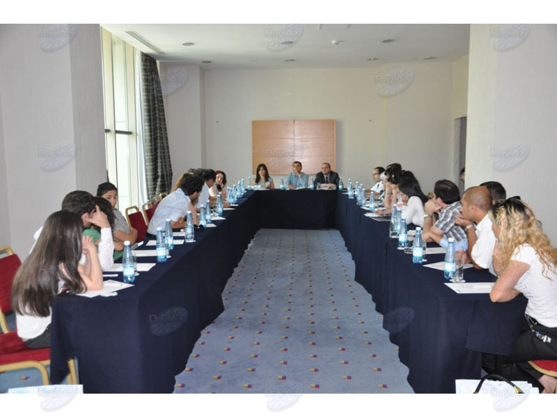 В Баку прошел Форум азербайджанских студентов и выпускников, обучающихся за рубежом – ФОТО