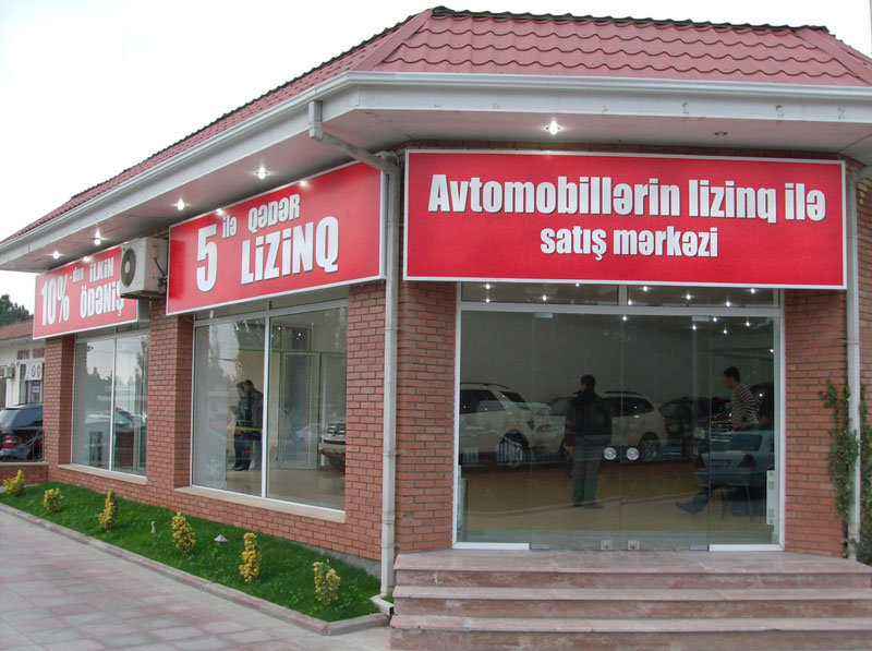 В Баку открылся автосалон по продажам автомобилей в лизинг - ФОТО