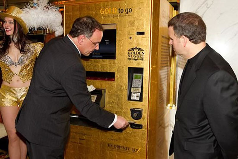 В Лас-Вегасе открыт второй в США автомат по продаже золота - ФОТО