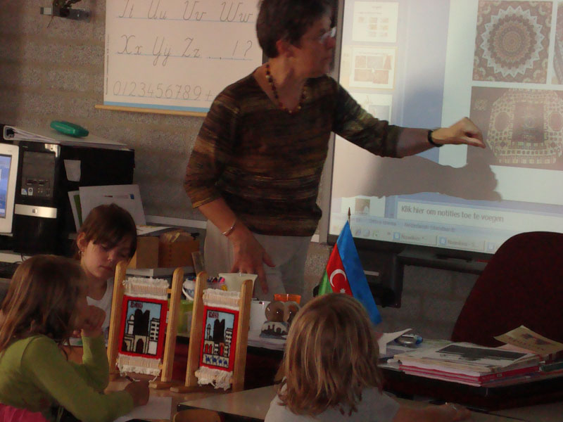 В нидерландской школе с успехом прошла Неделя азербайджанской культуры - ОБНОВЛЕНО - ФОТО