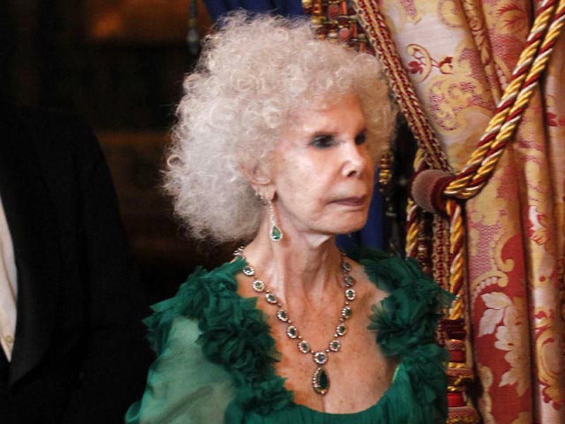 85-летняя самая знатная герцогиня Испании пожертвовала состоянием ради любви - ФОТО