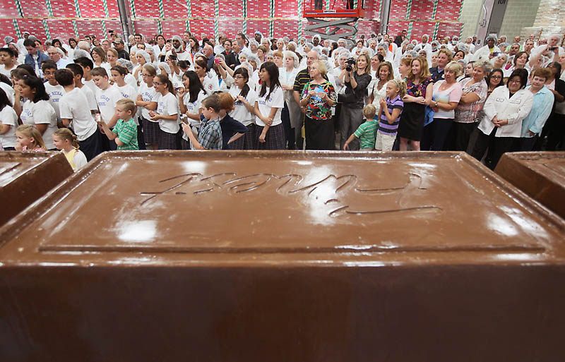 Самая большая в мире шоколадка - ФОТОСЕССИЯ